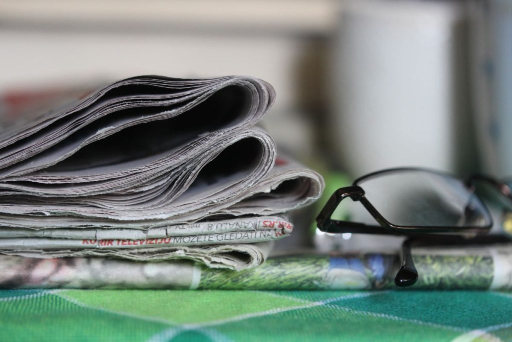 Auszeichnung für Journalist:innen & Branchen-Voting ( Symbolbild Zeitungen)