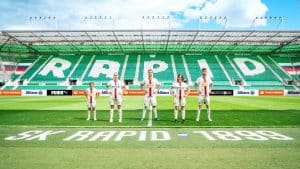 Symbolbild - SK Rapid Wien - News Das SK Rapid Auswärtstrikot 2024/25. Vereint im Stadion. Zusammen überall. Das Auswärtstrikot. © SK Rapid | Widner