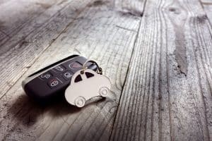 Die Organisation von Schlüssel ist beispielsweise in einem Autohaus empfehlenswert - idealerweise mit sicheren Schlüsselkästen