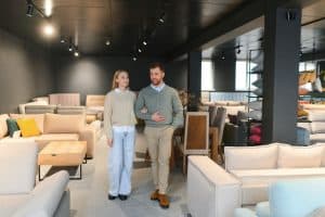 Symbolbild: Der Möbel-Einkauf wird sich in andere Einrichtungshäuser verlagern können - Sanierungsverfahren bei Interio