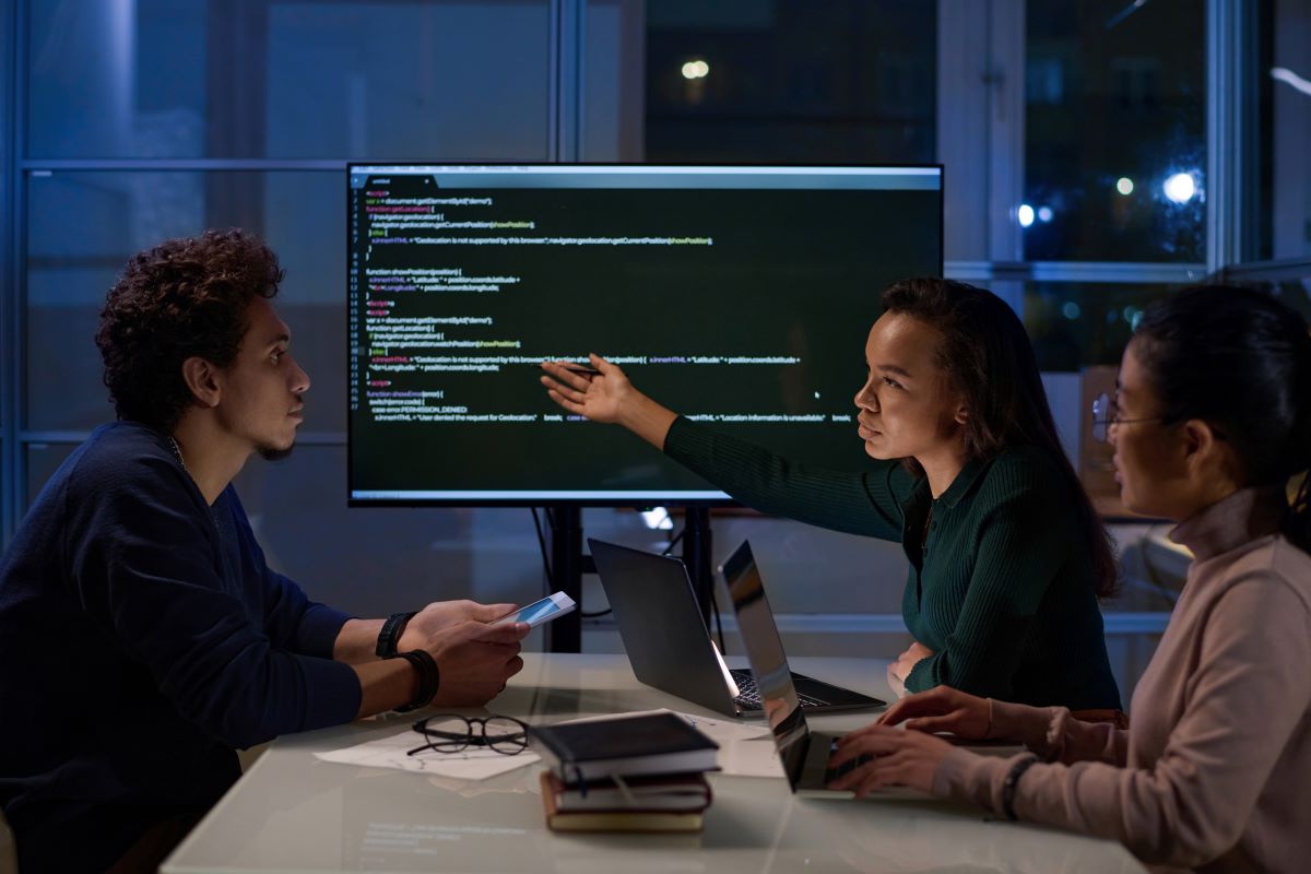 Gehalt in der Softwareentwicklung - Verhandlung & Weiterbildung sind empfehlenswert